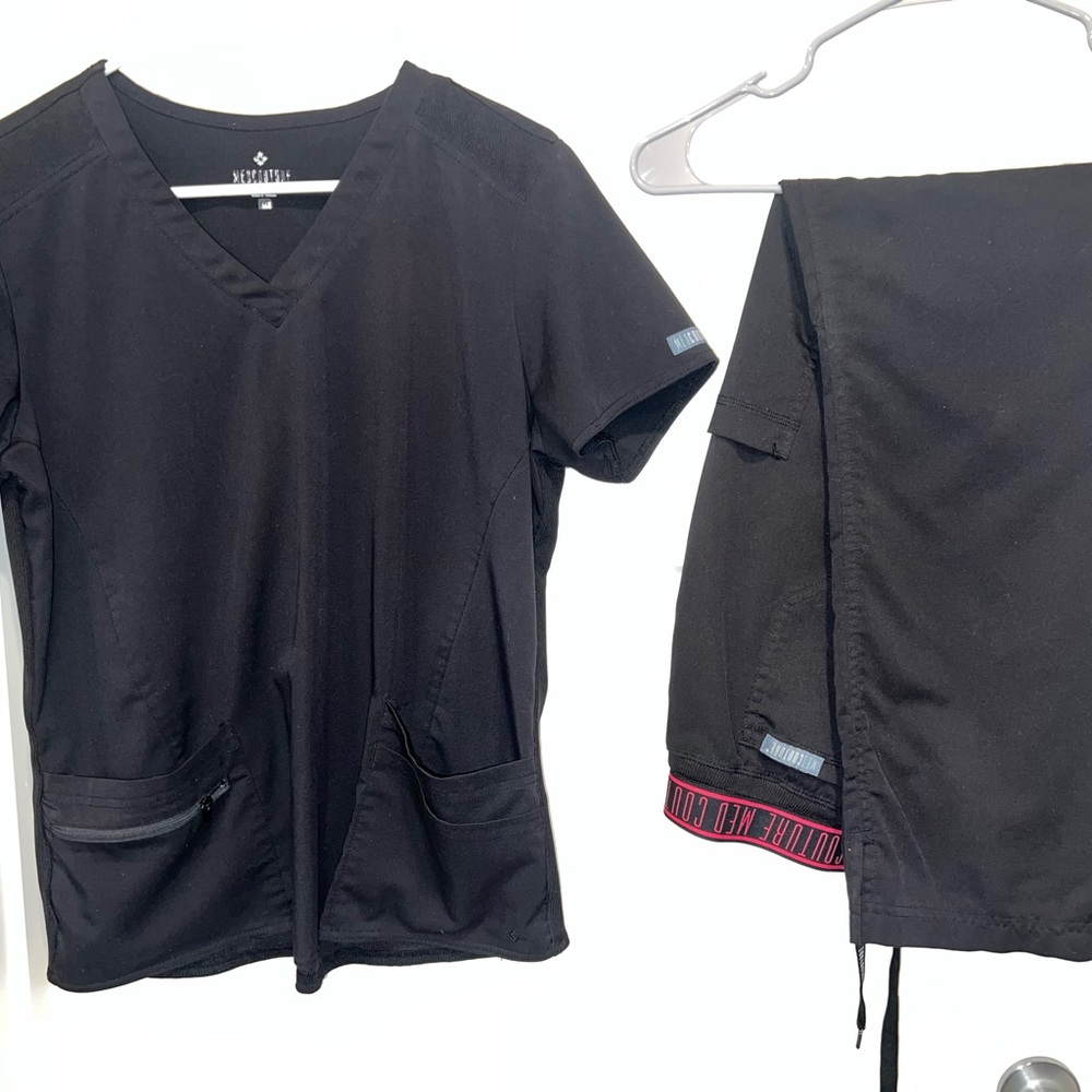 Med Couture “Touch” Black Medium Scrub Set